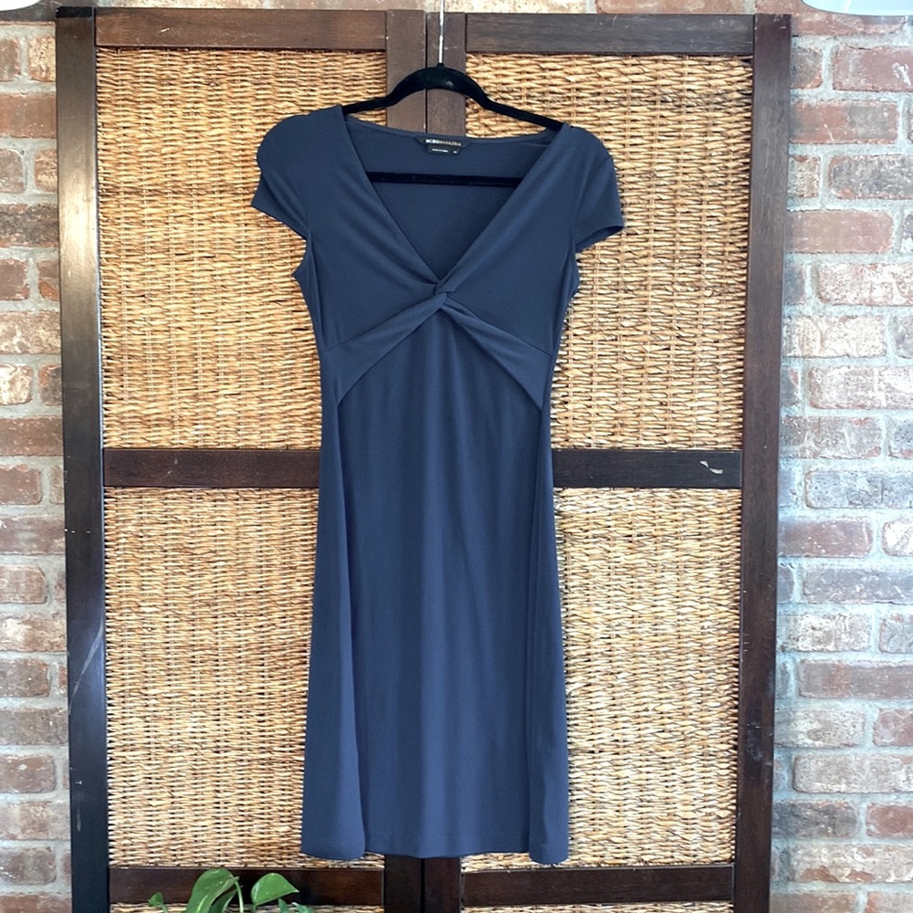 BCBG MAXAZRIA Midnight blue Size XS cap sleeve free flowing dress - Picture 1 of 7